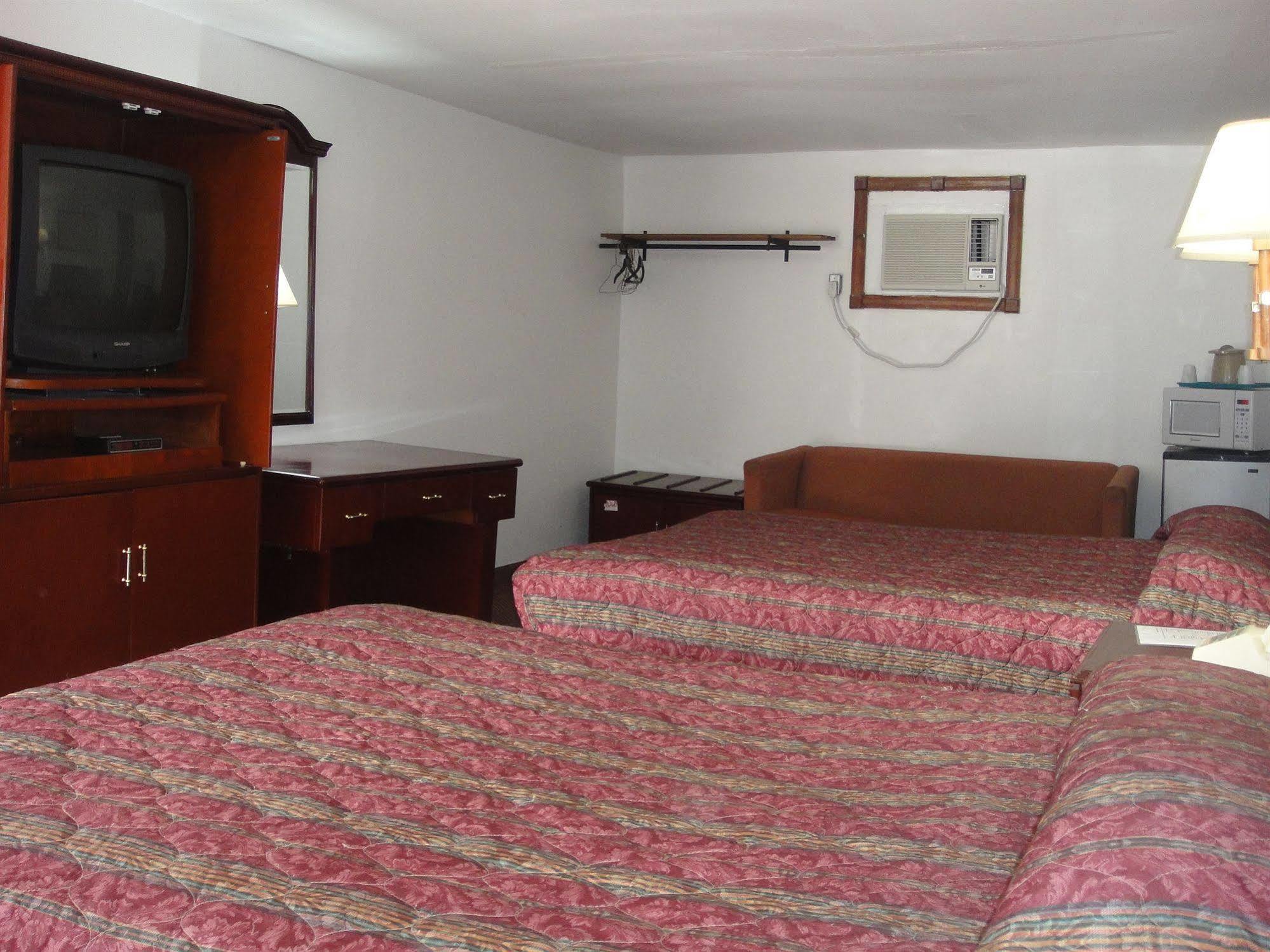 Trails West Motel South Hutchinson Dış mekan fotoğraf